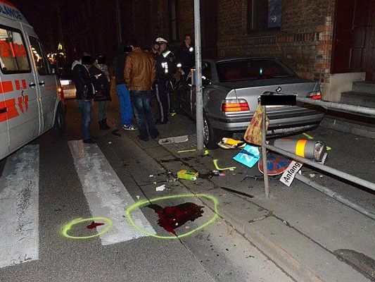 An der Unfallstelle in Wien-Favoriten An der Unfallstelle in Wien-Favoriten