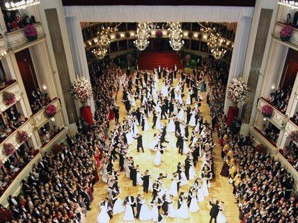 Highlight der Wiener Ballsaison: Der Opernball. Highlight der Wiener Ballsaison: Der Opernball.