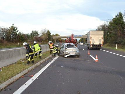 Eine Person wurde bei dem Unfall am Montag verletzt. Eine Person wurde bei dem Unfall am Montag verletzt.