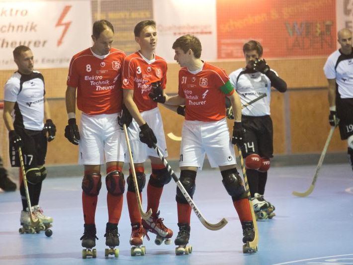 RHC Wolfurt gewann erstmals in dieser Saison ein Heimspiel und ist nun Zweiter. RHC Wolfurt gewann erstmals in dieser Saison ein Heimspiel und ist nun Zweiter.