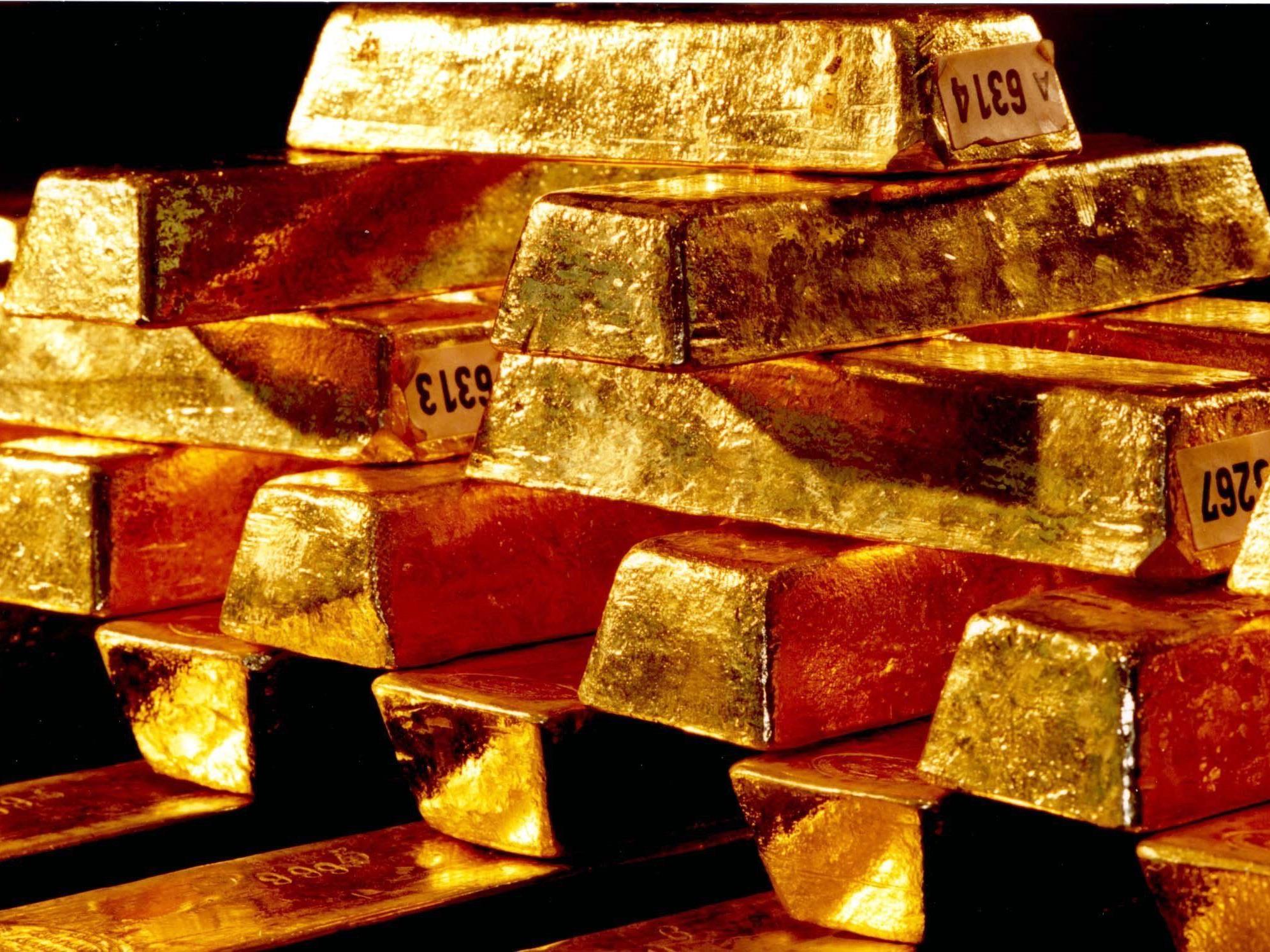 Goldpreis fiel am Montag um 1 Prozent auf Viereinhalb-Monats-Tief