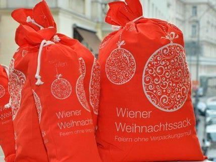 Der Wiener Weihnachtssack ist eine umweltfreundliche Alternative zum Geschenkpapier.