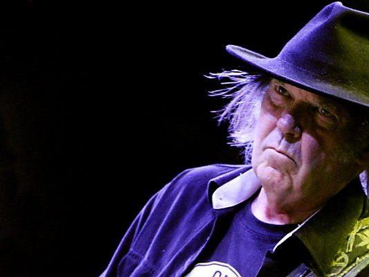 Neil Young beehrt Österreich