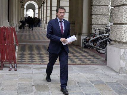 Karlheinz Töchterle nicht mehr in der Regierung - Wissenschaftsministerium als eigenes Ressrt ist Geschichte Karlheinz Töchterle nicht mehr in der Regierung - Wissenschaftsministerium als eigenes Ressrt ist Geschichte