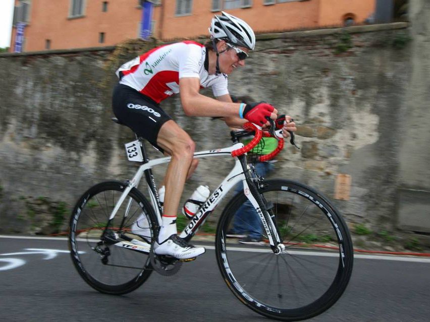 Adrien Chenaux tritt für das Vorarlberger Radteam in die Pedale. Adrien Chenaux tritt für das Vorarlberger Radteam in die Pedale.
