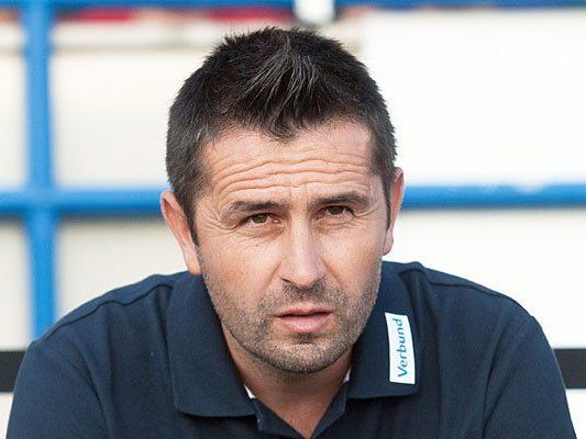 Nenad Bjelica ist verärgert über Schiedsrichter-Verhalten Nenad Bjelica ist verärgert über Schiedsrichter-Verhalten