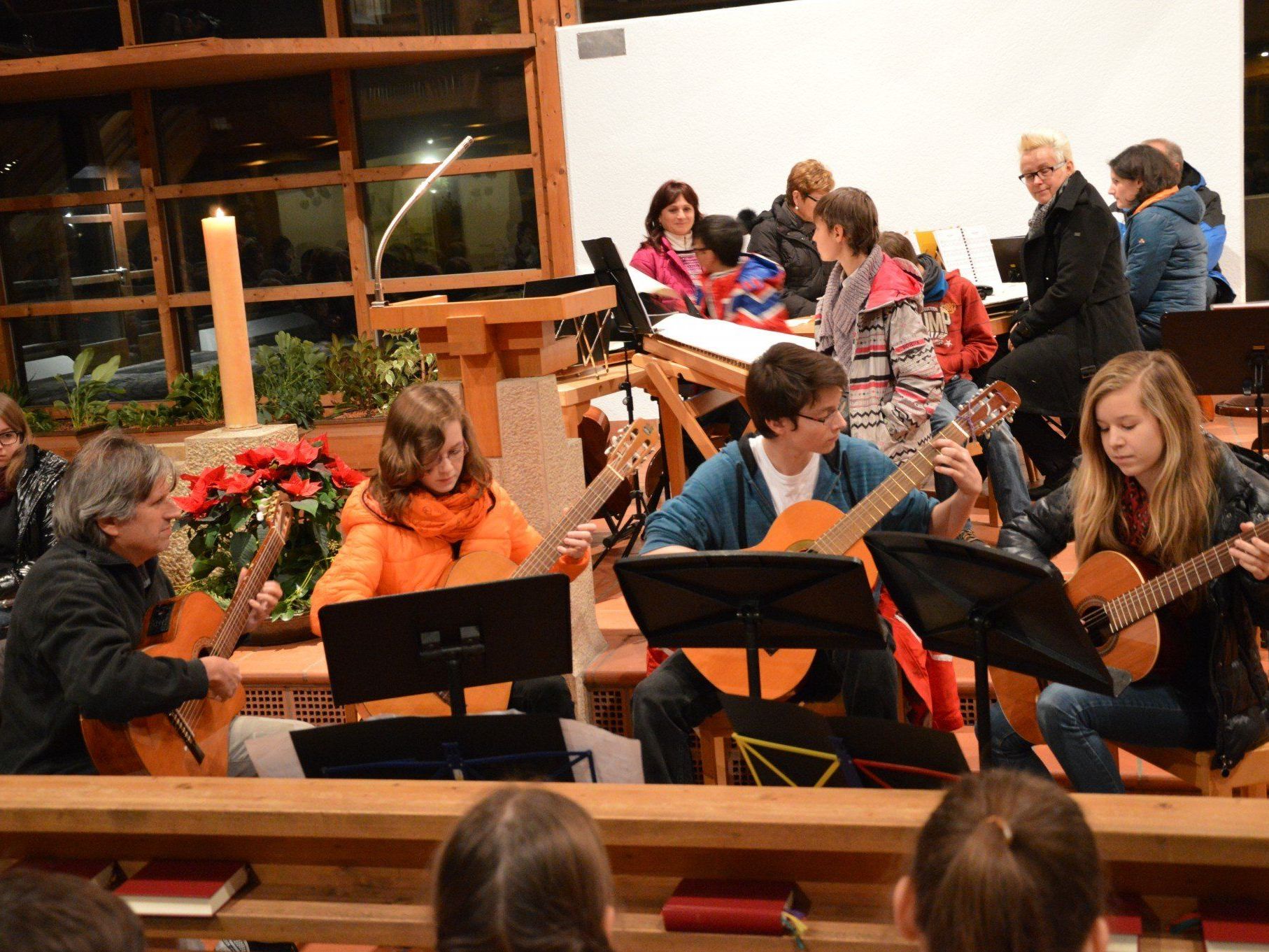 Macht auf die Tür - Benefizkonzert der Rheintalischen Musikschule Macht auf die Tür - Benefizkonzert der Rheintalischen Musikschule
