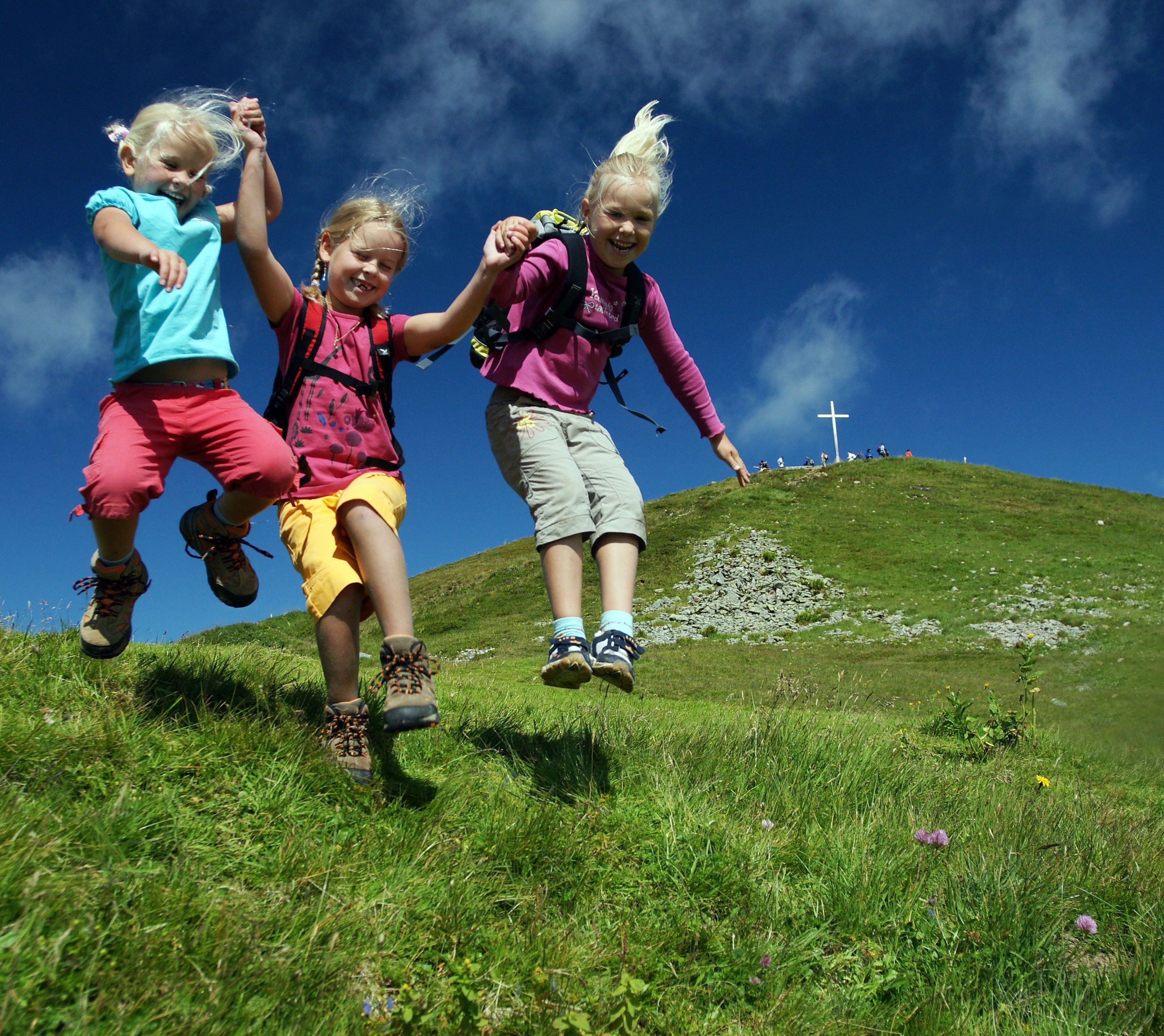 Antenne Vorarlberg mit neuer Frequenz im Bregenzerwald. Antenne Vorarlberg mit neuer Frequenz im Bregenzerwald.