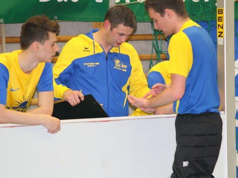 Schruns-Tormann Tobias Künk verletzte sich beim Masters in Wolfurt, Claudio Wachter musste dann rein. Schruns-Tormann Tobias Künk verletzte sich beim Masters in Wolfurt, Claudio Wachter musste dann rein.