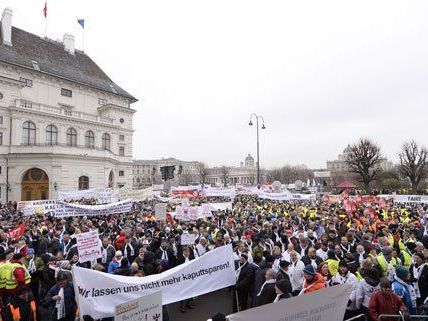 Geht es nach Ursula Stenzel, so sollten Demos nicht in der Innenstadt stattfinden. Geht es nach Ursula Stenzel, so sollten Demos nicht in der Innenstadt stattfinden.