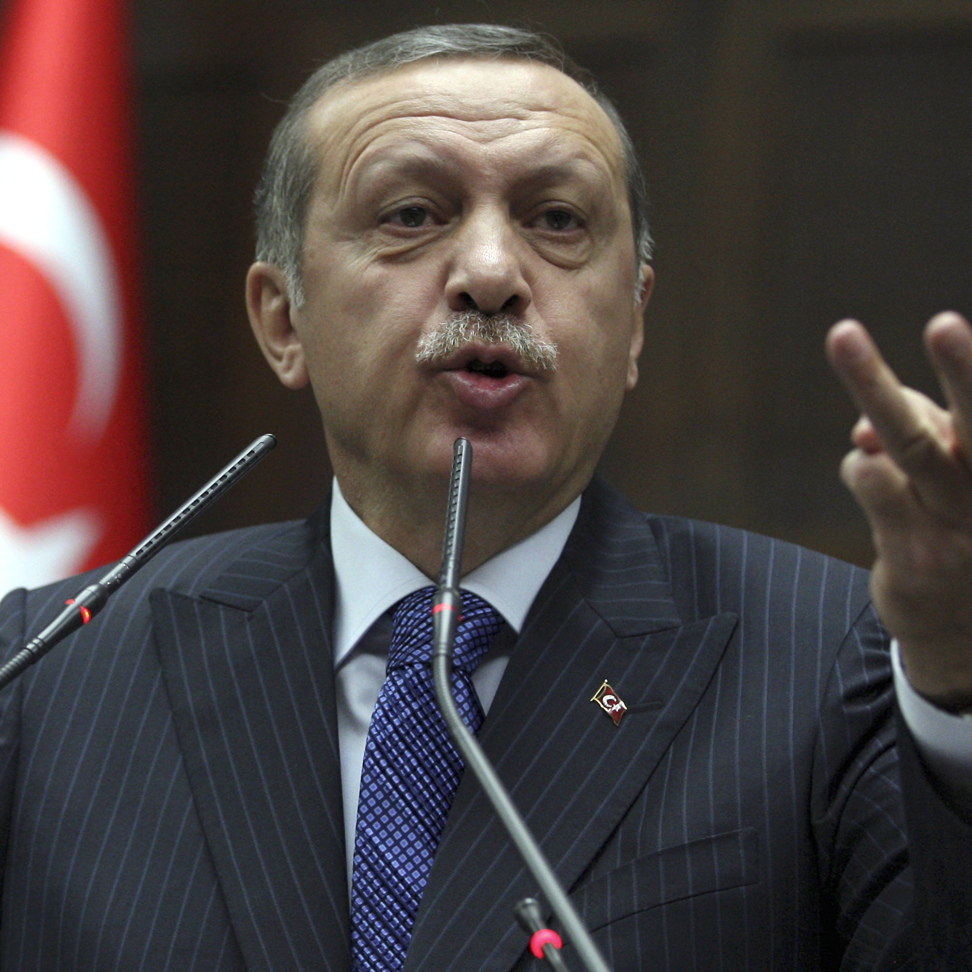 Neuer Innenminister Drahtzieher bei Polizeisäuberungen. Neuer Innenminister Drahtzieher bei Polizeisäuberungen.