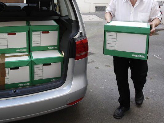 Ehemalige Mitarbeiter des steirischen Löschfahrzeugherstellers Magirus Lohr stehen im Verdacht, in großem Umfang Datendiebstahl begangen und sie für ein neues Unternehmen genutzt zu haben. Ehemalige Mitarbeiter des steirischen Löschfahrzeugherstellers Magirus Lohr stehen im Verdacht, in großem Umfang Datendiebstahl begangen und sie für ein neues Unternehmen genutzt zu haben.
