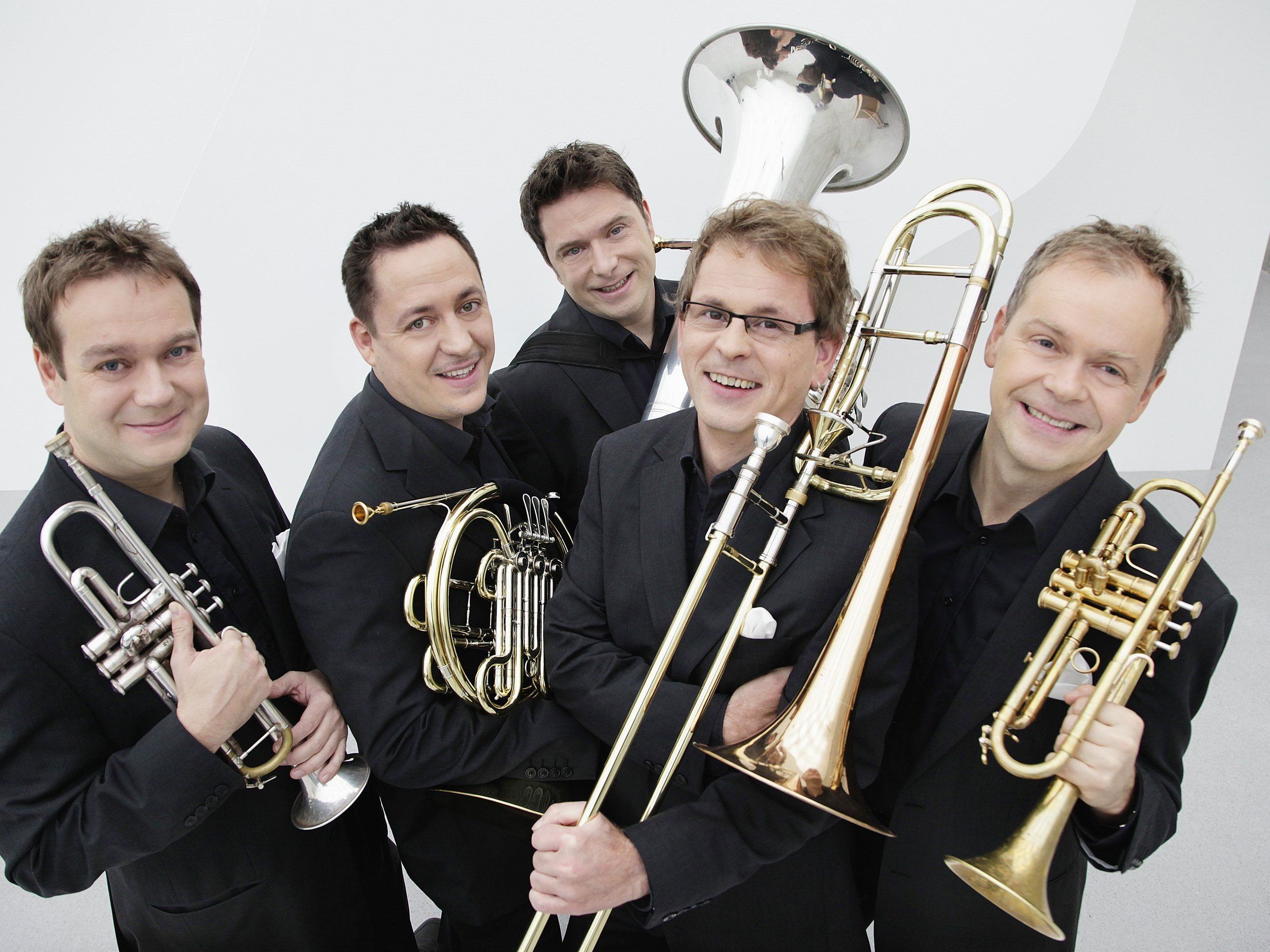 Montag, 23. Dezember - Weihnachten mit dem Sonus Brass Ensemble & Kurt Sternik. Montag, 23. Dezember - Weihnachten mit dem Sonus Brass Ensemble & Kurt Sternik.