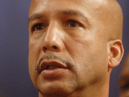 Ray Nagin ist in 21 Punkten angeklagt Ray Nagin ist in 21 Punkten angeklagt