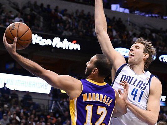 Schlappe der Lakers gegen die Mavericks Schlappe der Lakers gegen die Mavericks