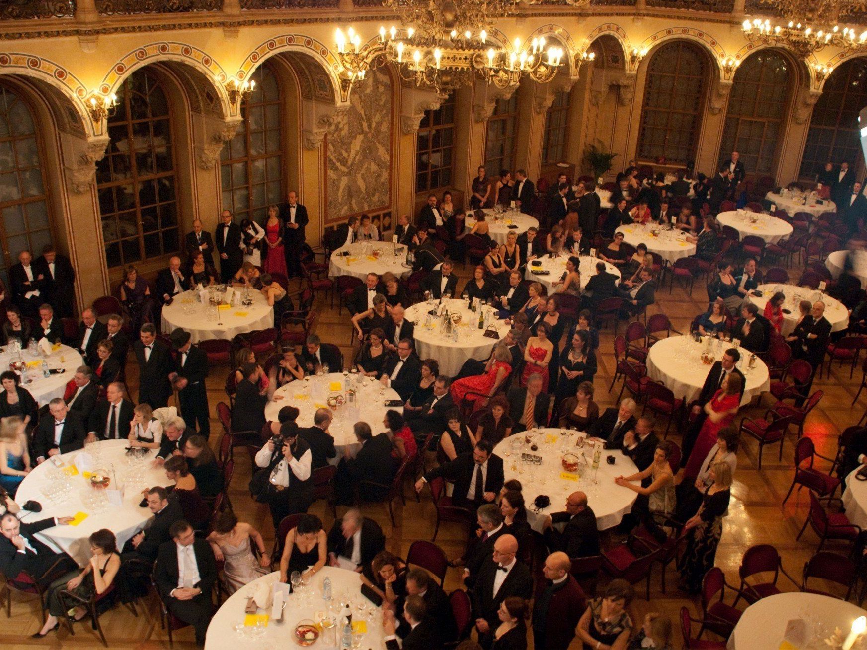 Imperialer Glanz im Palais Ferstl: Hier findet jedes Jahr der Ball der Vorarlberger statt. Imperialer Glanz im Palais Ferstl: Hier findet jedes Jahr der Ball der Vorarlberger statt.