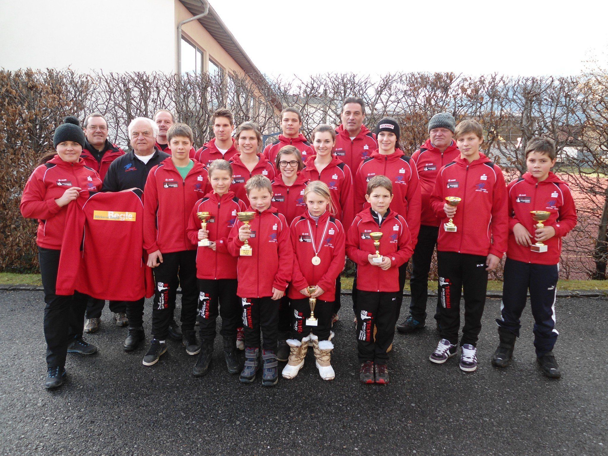 Schick und sportlich: Die Bludenzer Rodlerfamilie. Schick und sportlich: Die Bludenzer Rodlerfamilie.