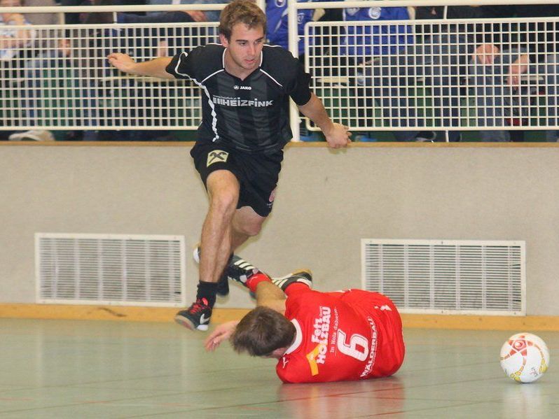Drei neue Spieler hat der FC Sulzberg für das Frühjahr unter Vertrag genommen. Drei neue Spieler hat der FC Sulzberg für das Frühjahr unter Vertrag genommen.