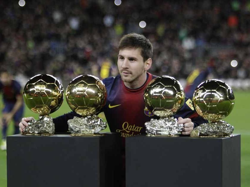 Viermal in Folge Weltfußballer des Jahres - Rekord für Lionel Messi. Viermal in Folge Weltfußballer des Jahres - Rekord für Lionel Messi.