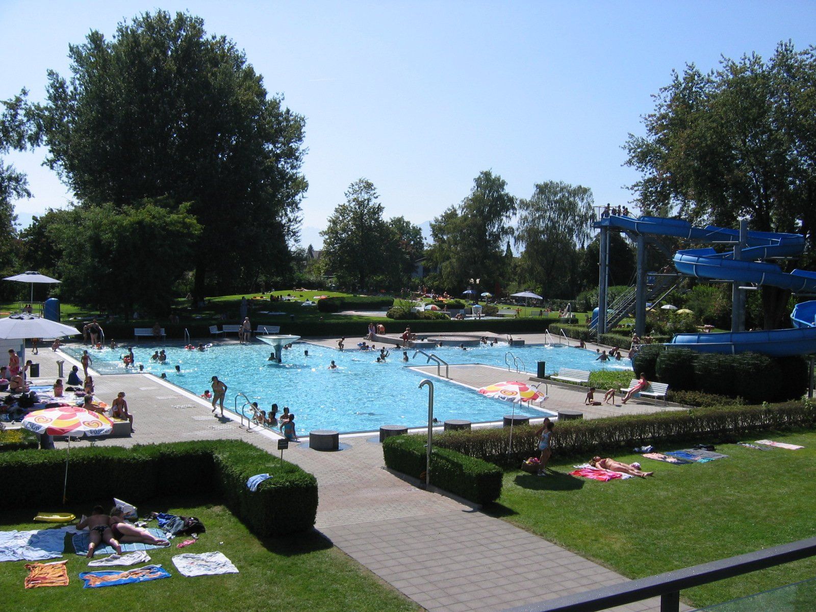 Die Lustenauer sind mit ihren vorhandenen Sportstätten zufrieden: am liebsten genutzt wird das Parkbad, gefolgt von der Rheinhalle. Die Lustenauer sind mit ihren vorhandenen Sportstätten zufrieden: am liebsten genutzt wird das Parkbad, gefolgt von der Rheinhalle.