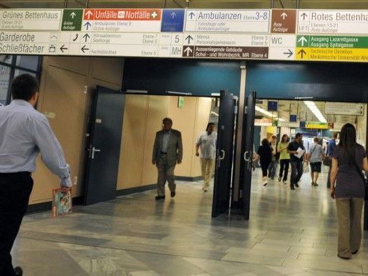 AKH-Korruptionsverdacht: Neue Putzfirmen treten Dienst an AKH-Korruptionsverdacht: Neue Putzfirmen treten Dienst an