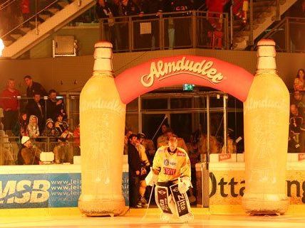 Erste Niederlage für die Vienna Capitals am Freitag. Erste Niederlage für die Vienna Capitals am Freitag.