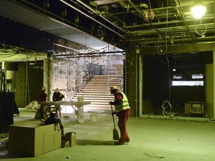 Noch ist der Hauptbahnhof großteils Baustelle. Noch ist der Hauptbahnhof großteils Baustelle.