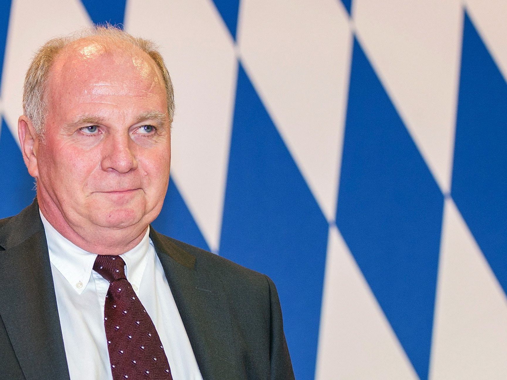 Hoeneß droht Haftstrafe. Hoeneß droht Haftstrafe.
