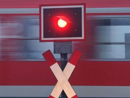 Nach einem Kupferdiebstahl kam es zu Ausfällen bei den ÖBB. Nach einem Kupferdiebstahl kam es zu Ausfällen bei den ÖBB.