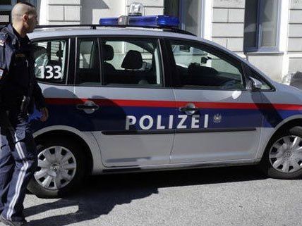 Noch gibt es keine Bestätigung über eine geplante Schließungt von Polizeidienststellen. Noch gibt es keine Bestätigung über eine geplante Schließungt von Polizeidienststellen.
