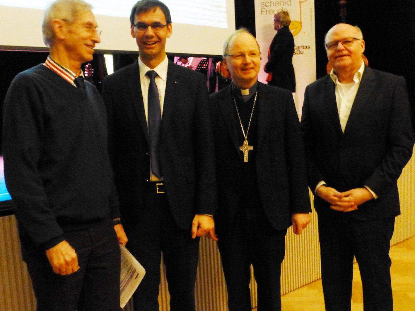 Caritas-Seelsorger Elmar Simma, LH Markus Wallner, Bischof Benno Elbs und Dir. Peter Klinger (v.l.)