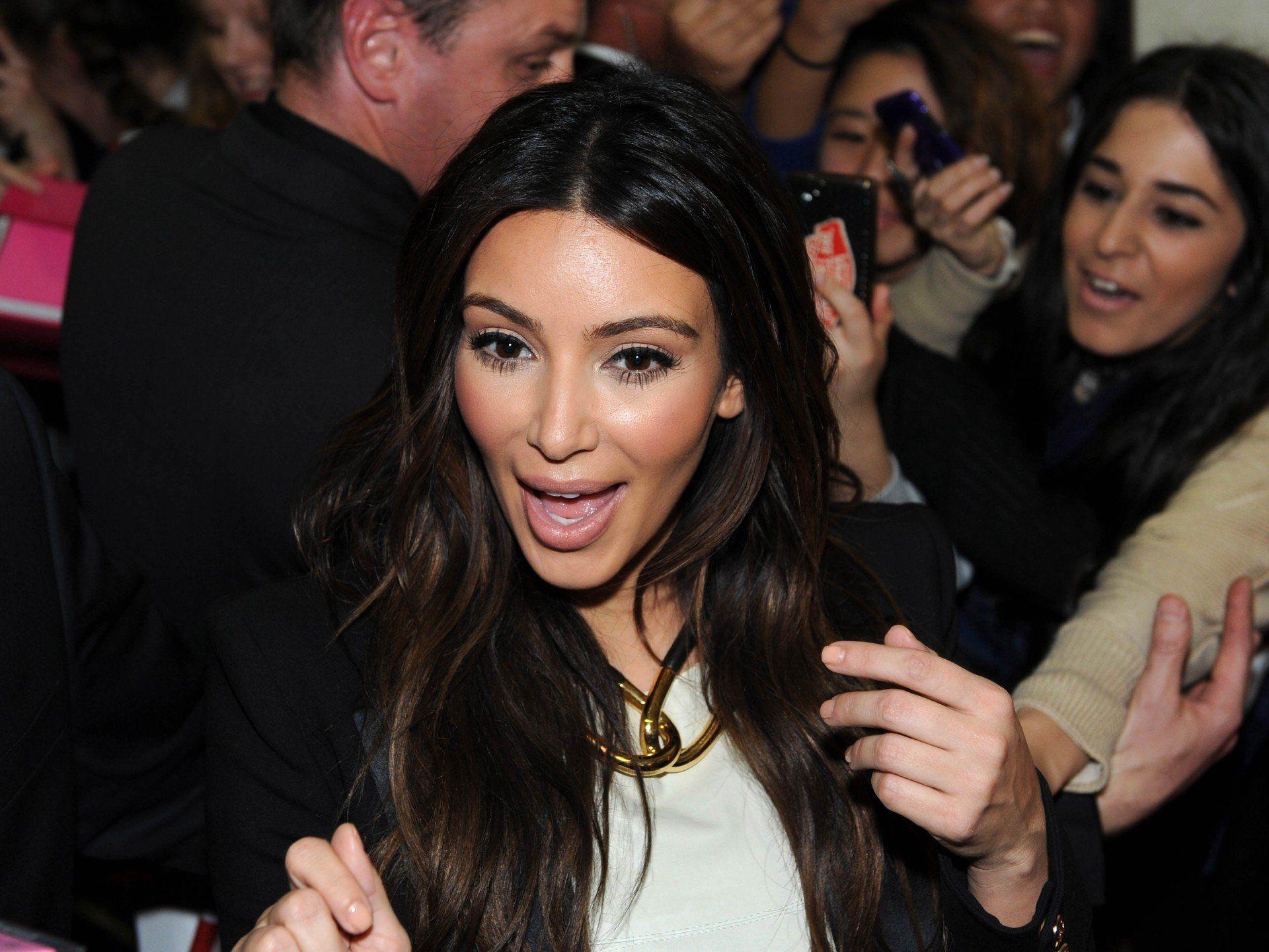 Kim Kardashian wird laut Richard Lugner auf jeden Fall den Opernball 2014 besuchen.