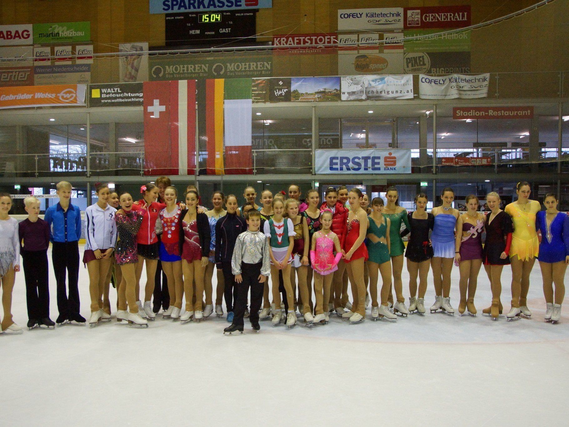 Die Dornbirner Eistrophy brachte wieder gute Leistungen der Nachwuchssportler aus dem Ländle. Die Dornbirner Eistrophy brachte wieder gute Leistungen der Nachwuchssportler aus dem Ländle.