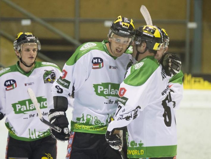 Der EHC Lustenau spielt im Viertelfinale gegen Zell am See und hofft auf drei Siege. Der EHC Lustenau spielt im Viertelfinale gegen Zell am See und hofft auf drei Siege.