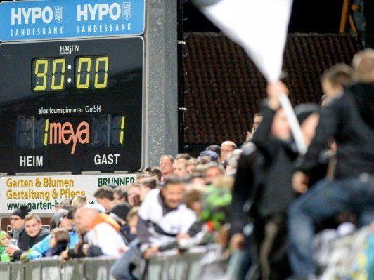Rund hundert Beteiligte, darunter zwei Hooligan-Gruppen. - © GEPA Rund hundert Beteiligte, darunter zwei Hooligan-Gruppen. - © GEPA
