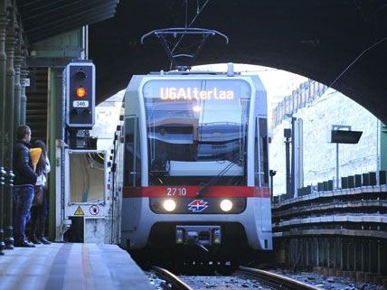 Am Samstag fiel die U-Bahnlinie U6 komplett aus. Am Samstag fiel die U-Bahnlinie U6 komplett aus.