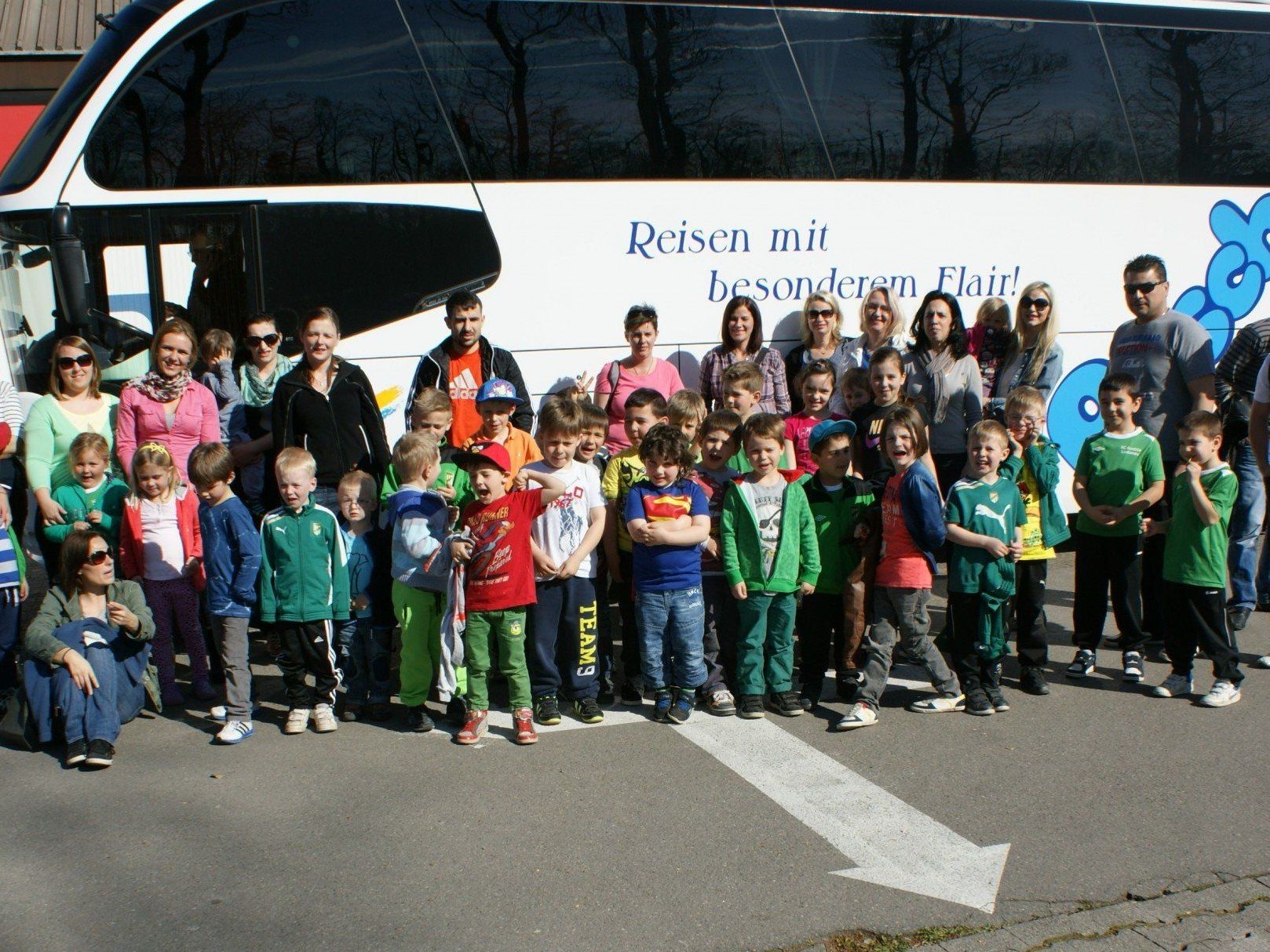 Mit Bösch Reisen gings nach Deutschland ins Lufti - die SC Austria Bambinis und die U7 Mit Bösch Reisen gings nach Deutschland ins Lufti - die SC Austria Bambinis und die U7