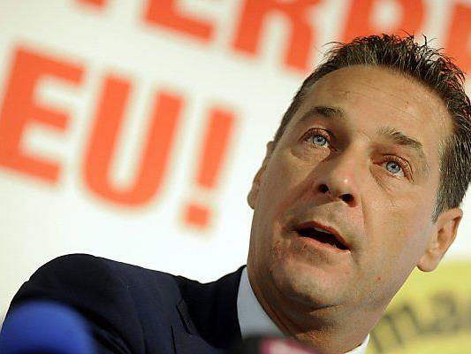 Strache zündelt in Richtung SPÖ und ÖVP