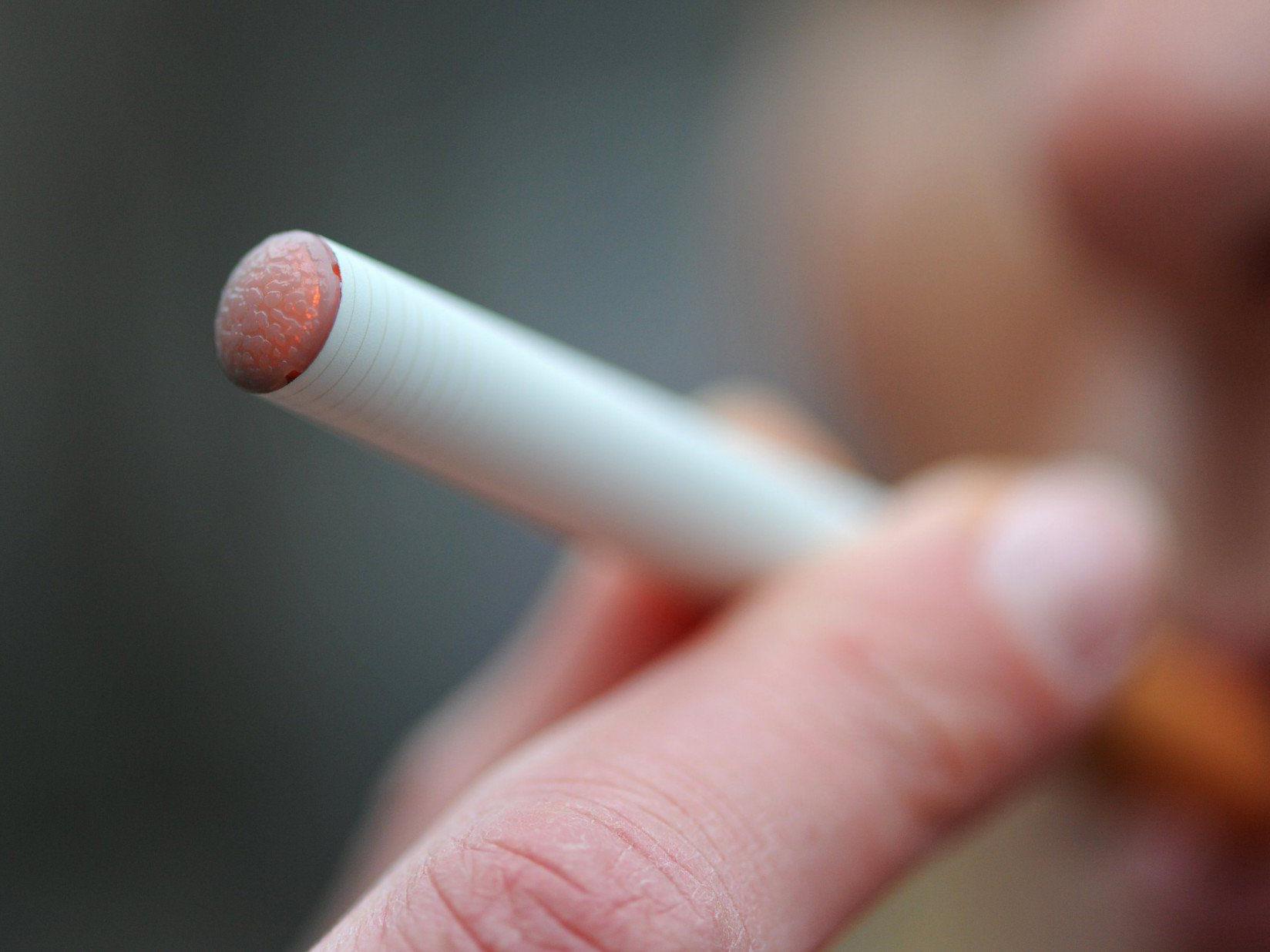 Wien verbannt E-Zigaretten aus städtischen Bädern