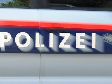 In Wien-Floridsdorf wurde einer 84-Jährigen die Handtasche gestohlen.