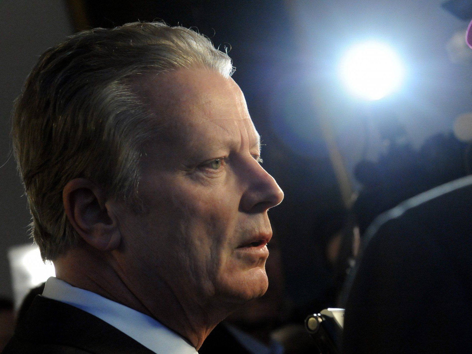 Wirtschaftsminister Reinhold Mitterlehner sorgt mit Aussage zur Hypo für Wirbel Wirtschaftsminister Reinhold Mitterlehner sorgt mit Aussage zur Hypo für Wirbel