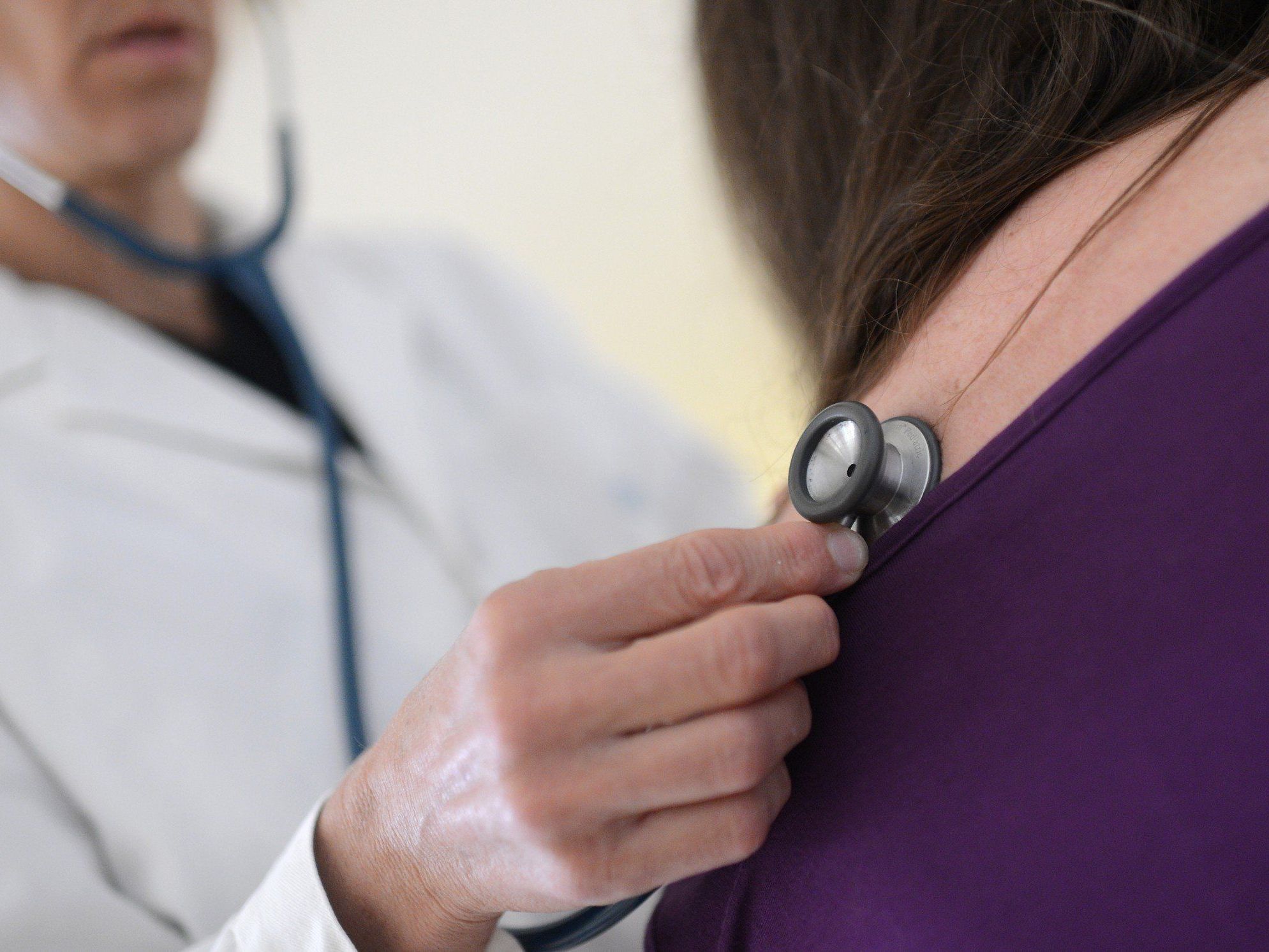 Medikamente wirken anders als bei Männern - Forschung hinkt nach. Medikamente wirken anders als bei Männern - Forschung hinkt nach.