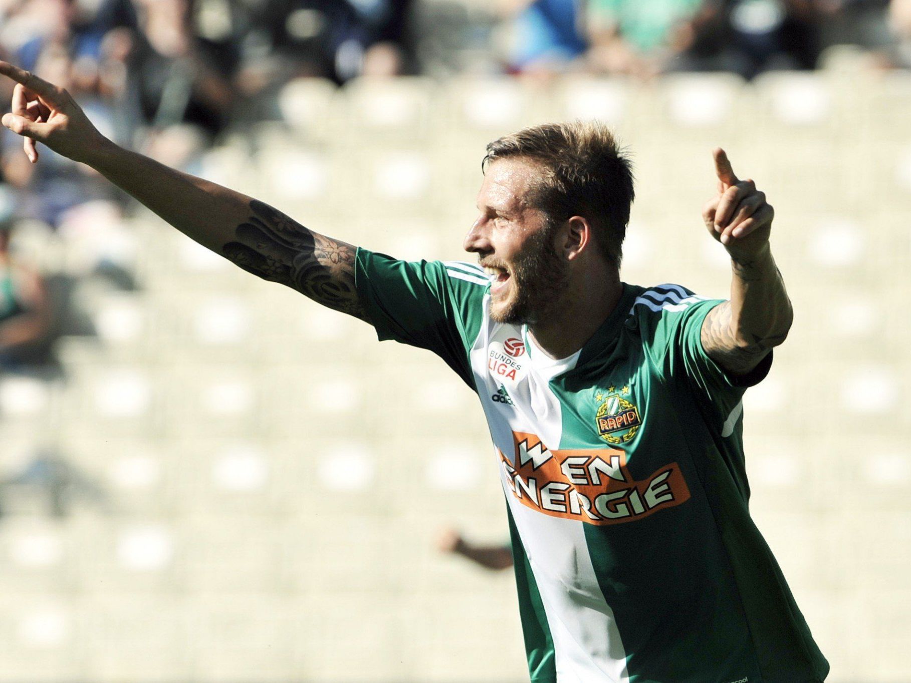 Guido Burgstaller bleibt noch bis Sommer 2015 beim SK Rapid Wien.