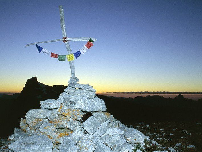 Andreas Künk hält am 02. April einen Vortrag im FC Clubheim und blickt über die Berge des Montafons bis nach Nepal Andreas Künk hält am 02. April einen Vortrag im FC Clubheim und blickt über die Berge des Montafons bis nach Nepal