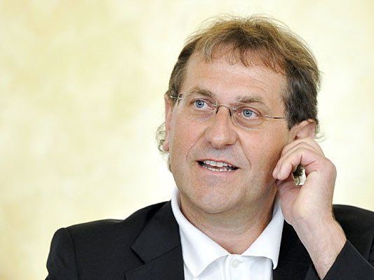 MQ-Chef Strasser wird Georg Springer nachfolgen MQ-Chef Strasser wird Georg Springer nachfolgen