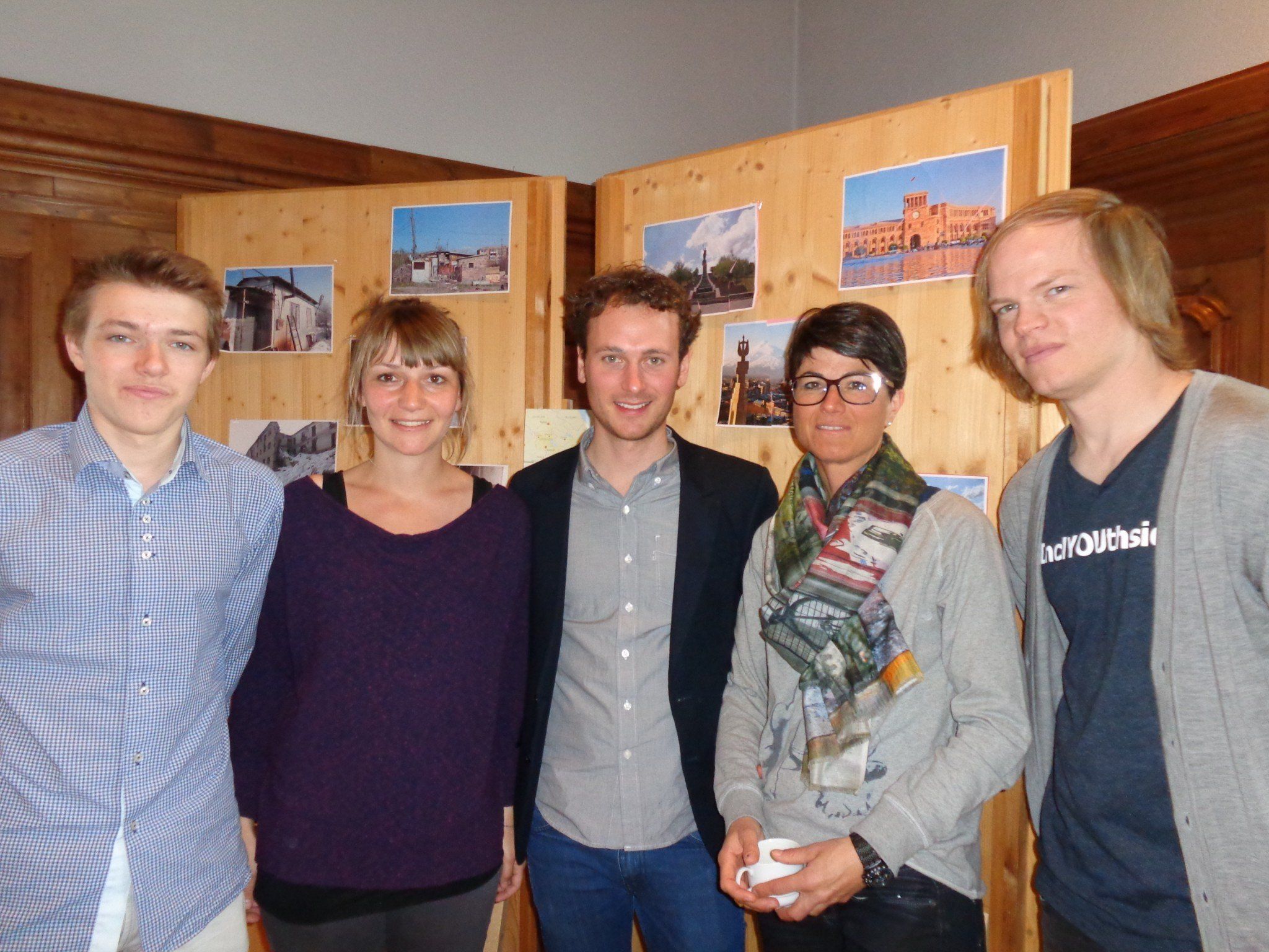 Die engagierten Helfer der Caritas: Samuel, Stefanie, Daniel, Claudia und Lukas. Die engagierten Helfer der Caritas: Samuel, Stefanie, Daniel, Claudia und Lukas.