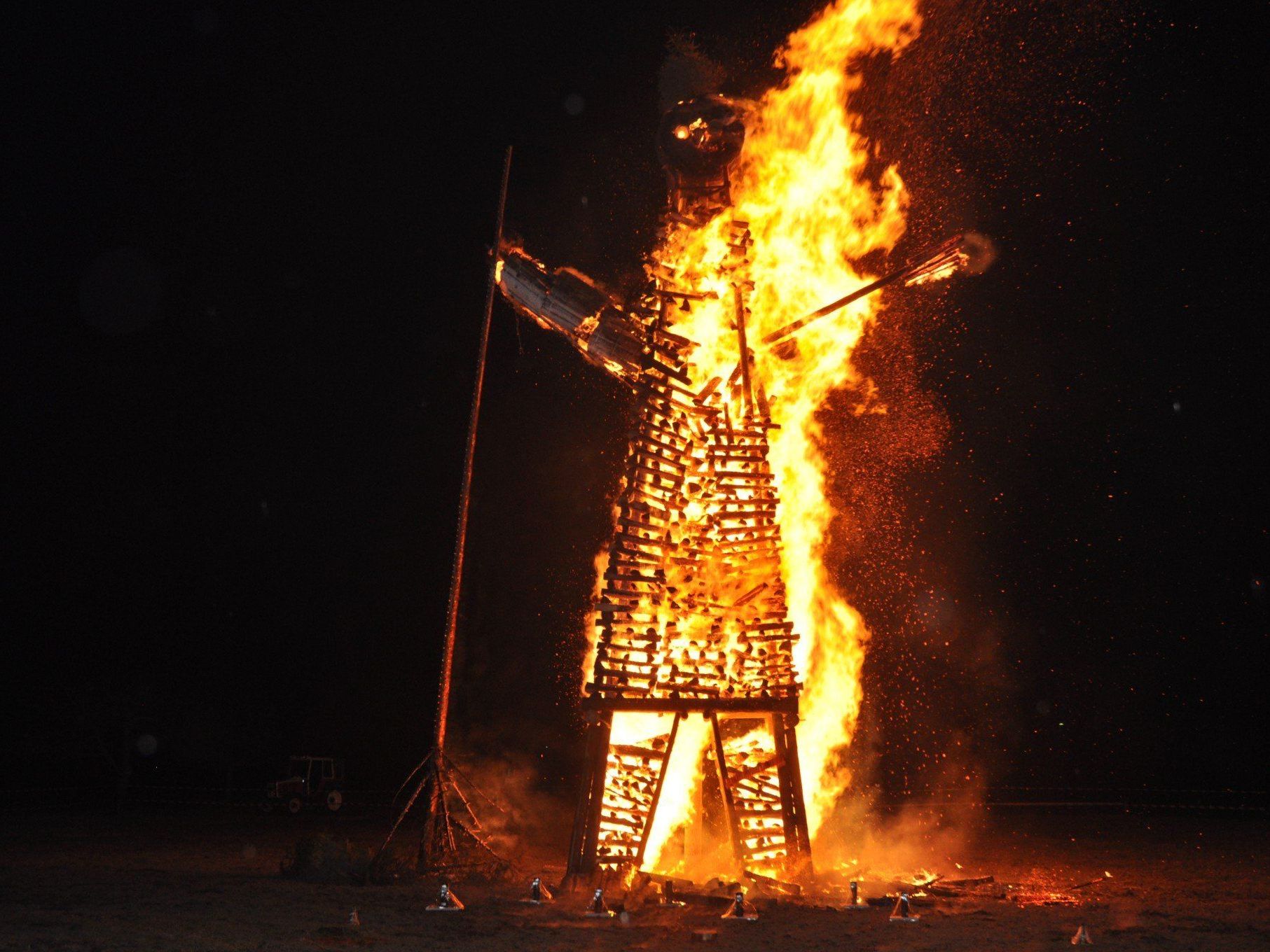 Im ganzen Vorderland lodert am kommenden Wochenende das Funkenfeuer. Im ganzen Vorderland lodert am kommenden Wochenende das Funkenfeuer.