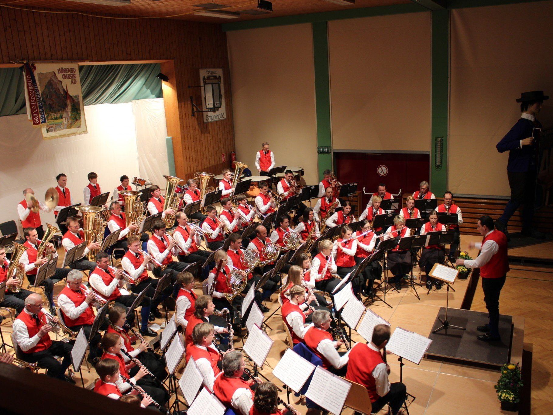 Die Bürgermusik Au hat für das Frühjahrskonzert das Motto „Element“ gewählt. Die Bürgermusik Au hat für das Frühjahrskonzert das Motto „Element“ gewählt.