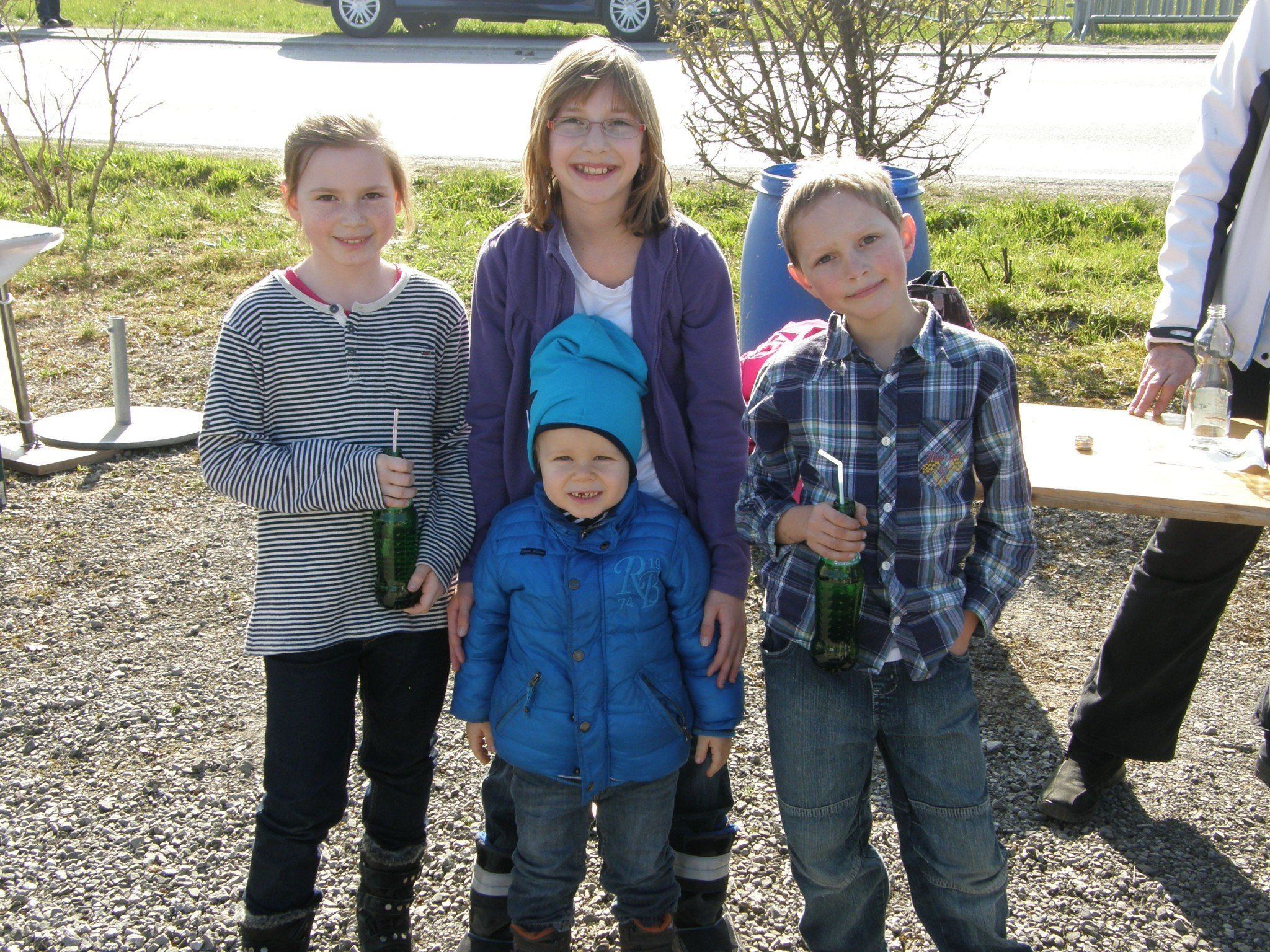 Sophia, Saskia, Jannik und Niklas kamen zum Funken Sophia, Saskia, Jannik und Niklas kamen zum Funken