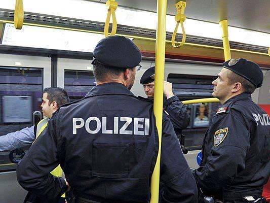 Im Bereich der U-Bahn ist die Wiener Polizei durchwegs präsent